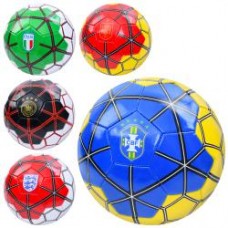 М'яч футбольний EV-3385  розмір 5, ПВХ 1,8мм, 300-320г, 5видів(країни), в пакеті